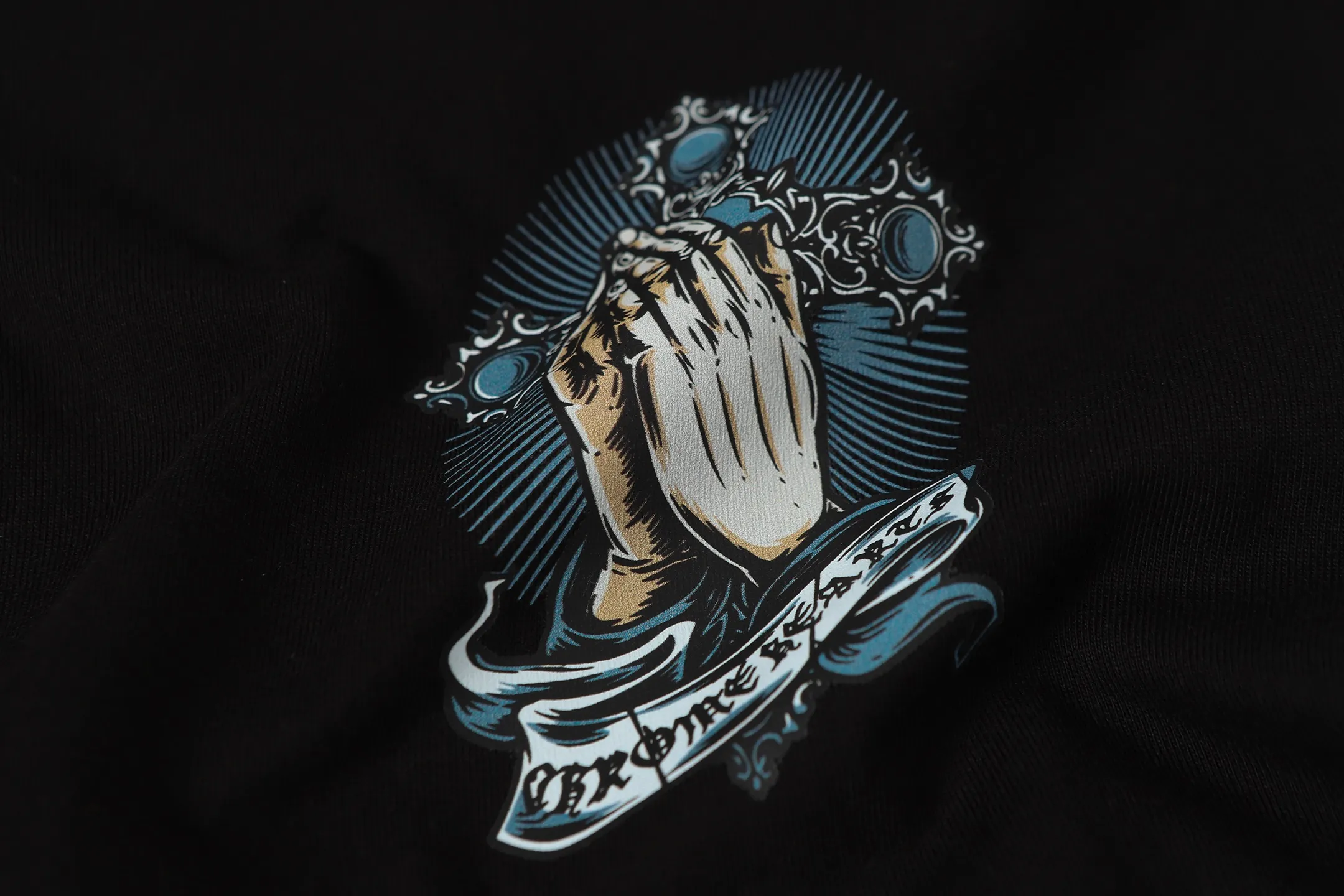 P150 -Chrome Hearts/Chrome Heart Devil's Hand Cross Letter Printed Short Sleeve T-shirt -High weight, high density and high quality. The wool is soft, delicate and skin-friendly. It feels soft and silky. It has excellent warmth and skin-friendly properties.